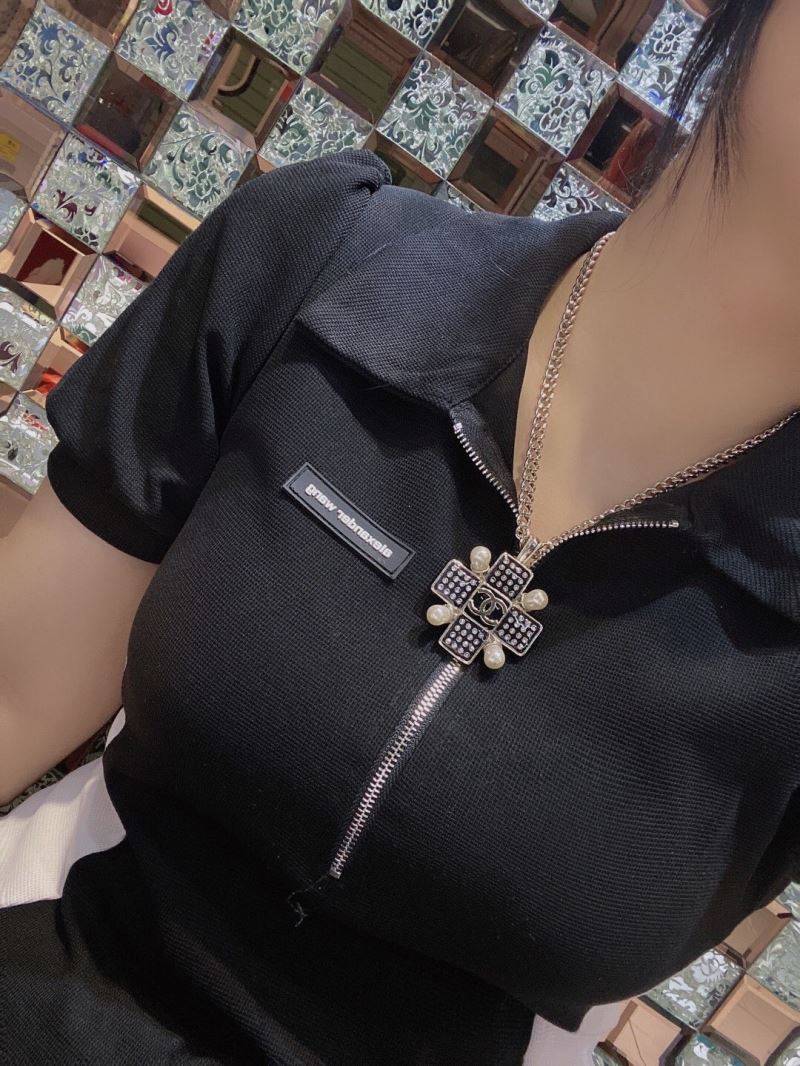Ch**el necklaces